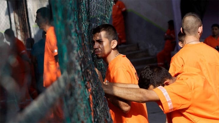 / Reclusos en la prisión de Topo Chico en Monterrey, Nuevo León, México, el 17 de febrero de 2016. / Daniel Becerril / Reuters