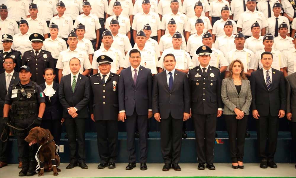 Policía Michoacán, al servicio de la ciudadanía: Silvano Aureoles